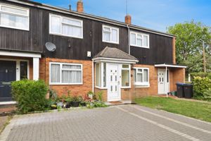 TYLNEY CLOSE- click for photo gallery